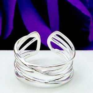 Boutique Elegant 925 Sterling Silver Women's Ring
